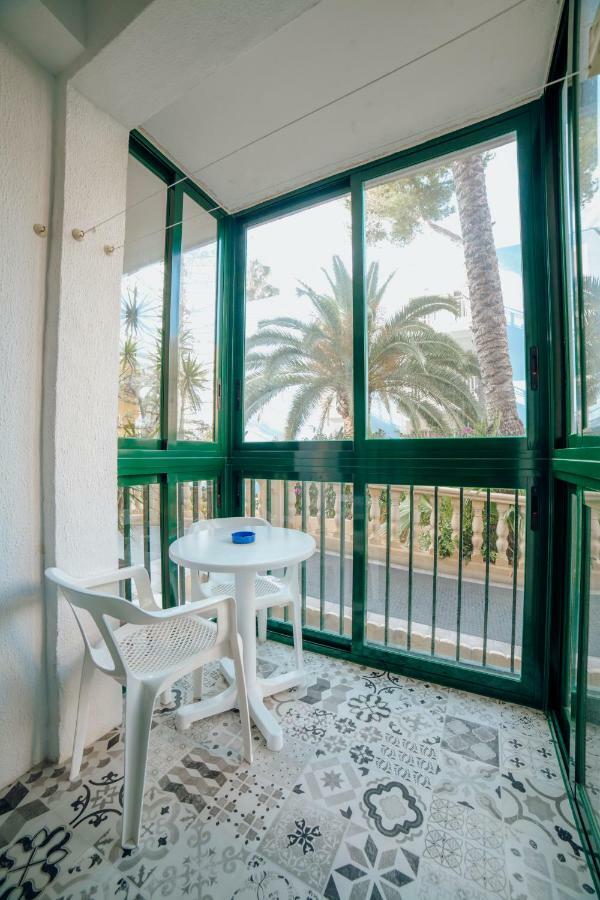 Apartamentos Palm Court Benidorm Exteriör bild